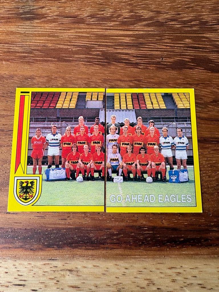 Panini Voetbal 90 Go Ahead Eagles Plaatjes 303 & 304, Ophalen of Verzenden, Nieuw, Stickers en Plaatjes