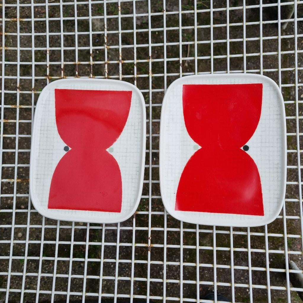2 Marimekko bordjes, Huis en Inrichting, Ophalen of Verzenden, Zo goed als nieuw, Bord(en), Overige stijlen