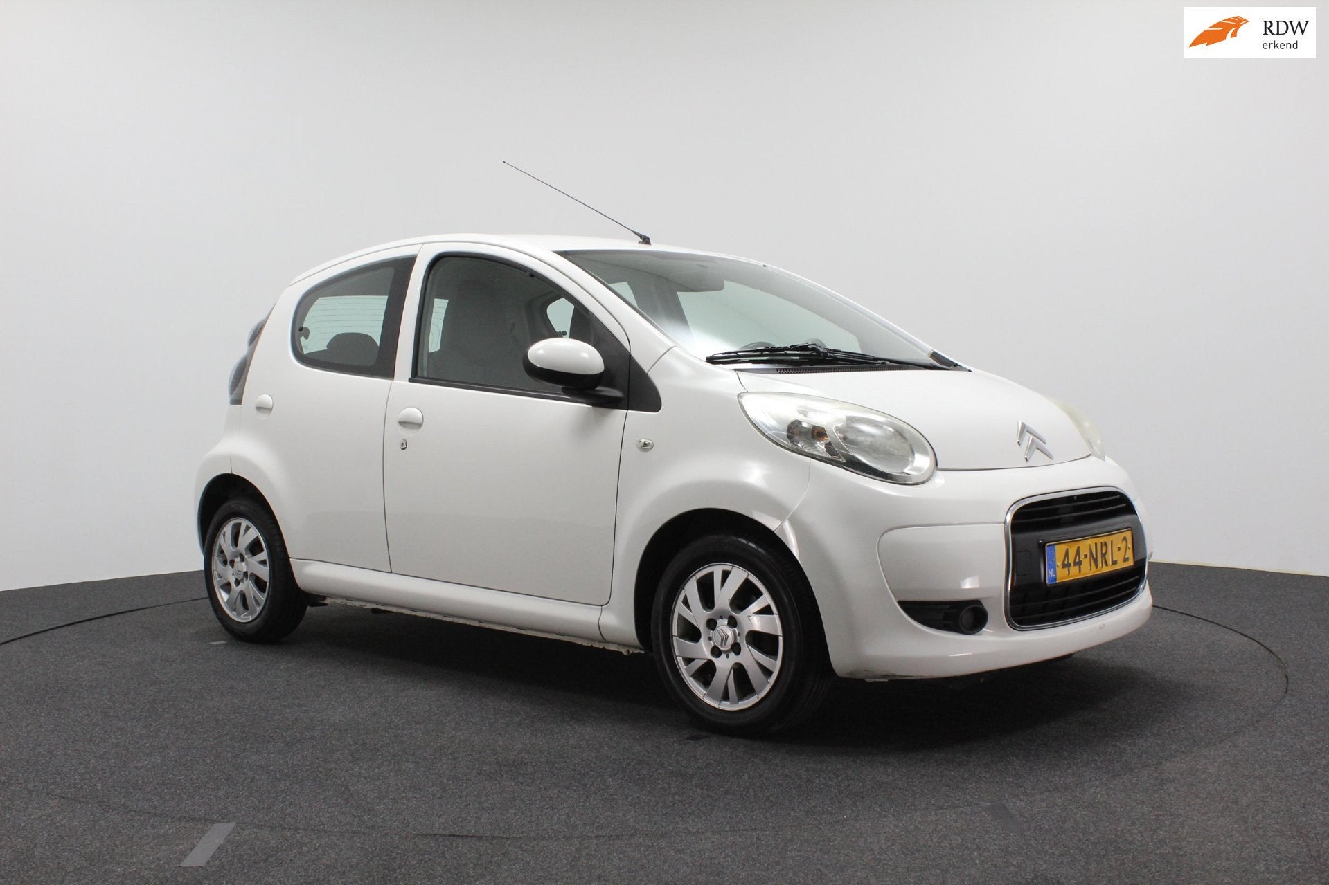 Citroen C1 1.0-12V Ambiance | Airco | Sportvelgen | Elektris, Voorwielaandrijving, Gebruikt, 4 stoelen, Origineel Nederlands