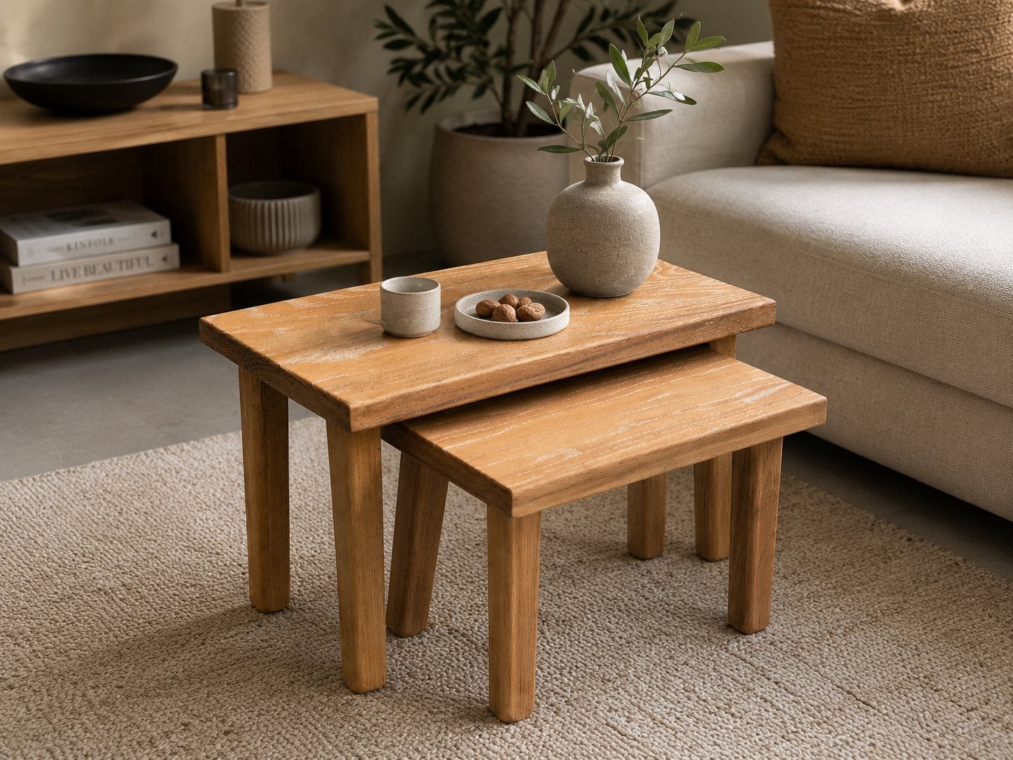 Set van 2 handgemaakte massief eiken krukjes / bijzettafels, Huis en Inrichting, Tafels | Bijzettafels, Ophalen, Minder dan 45 cm