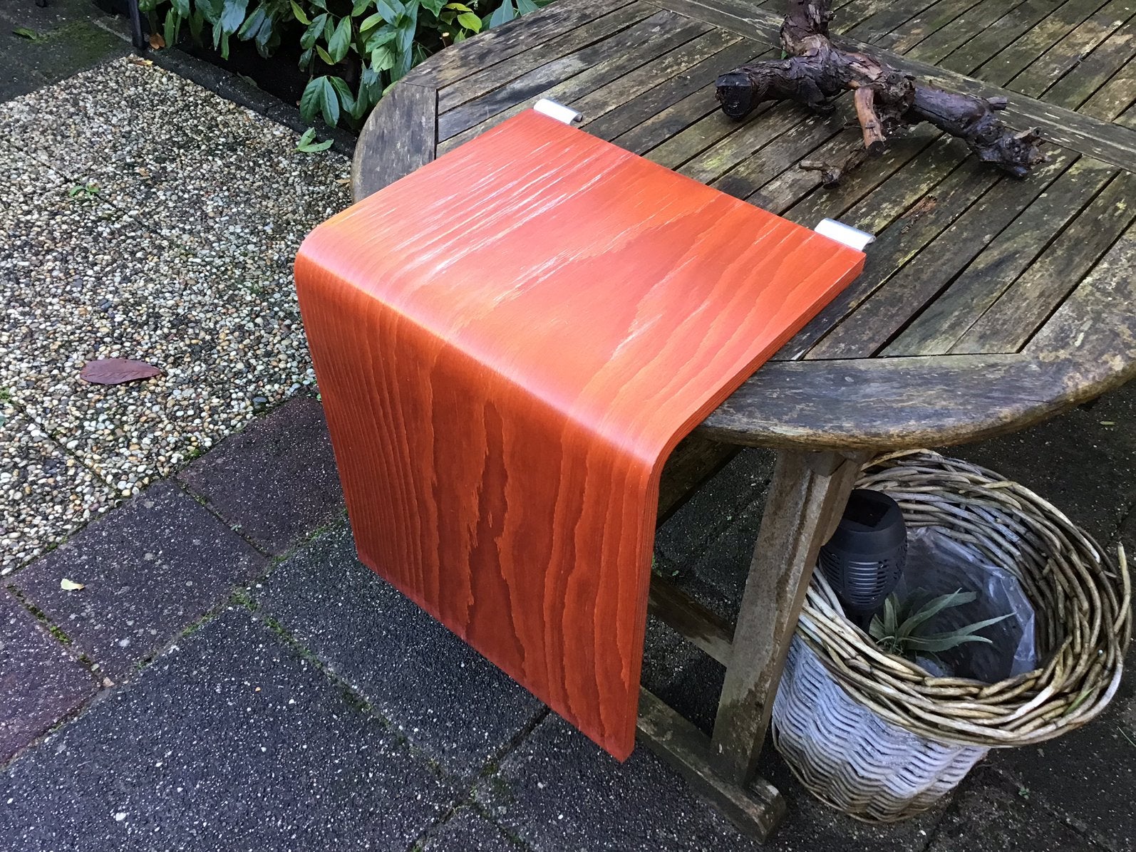 AUPING AURONDE ANHAAKTAFEL 48 CM, KERSEN, NETJES., Ophalen of Verzenden, Gebruikt, Tweepersoons, Hout