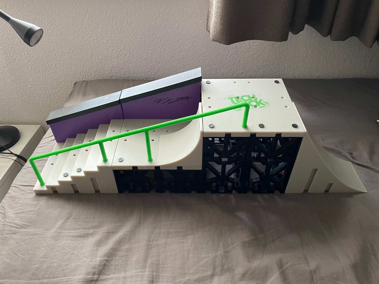Fingerboard skatepark, Ophalen, Zo goed als nieuw