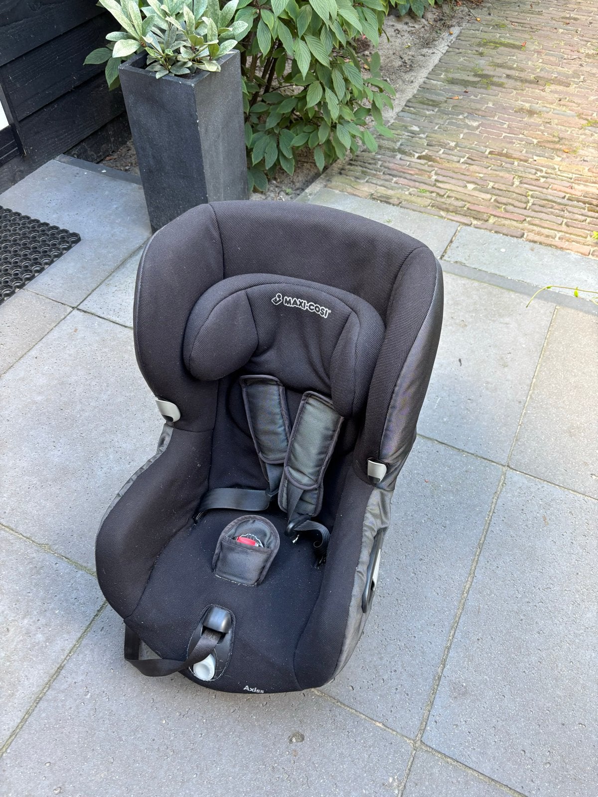 Maxi-Cosi Axiss autostoel - Draaibaar en comfortabel, Ophalen, Verstelbare rugleuning, 9 t/m 18 kg, Maxi-Cosi