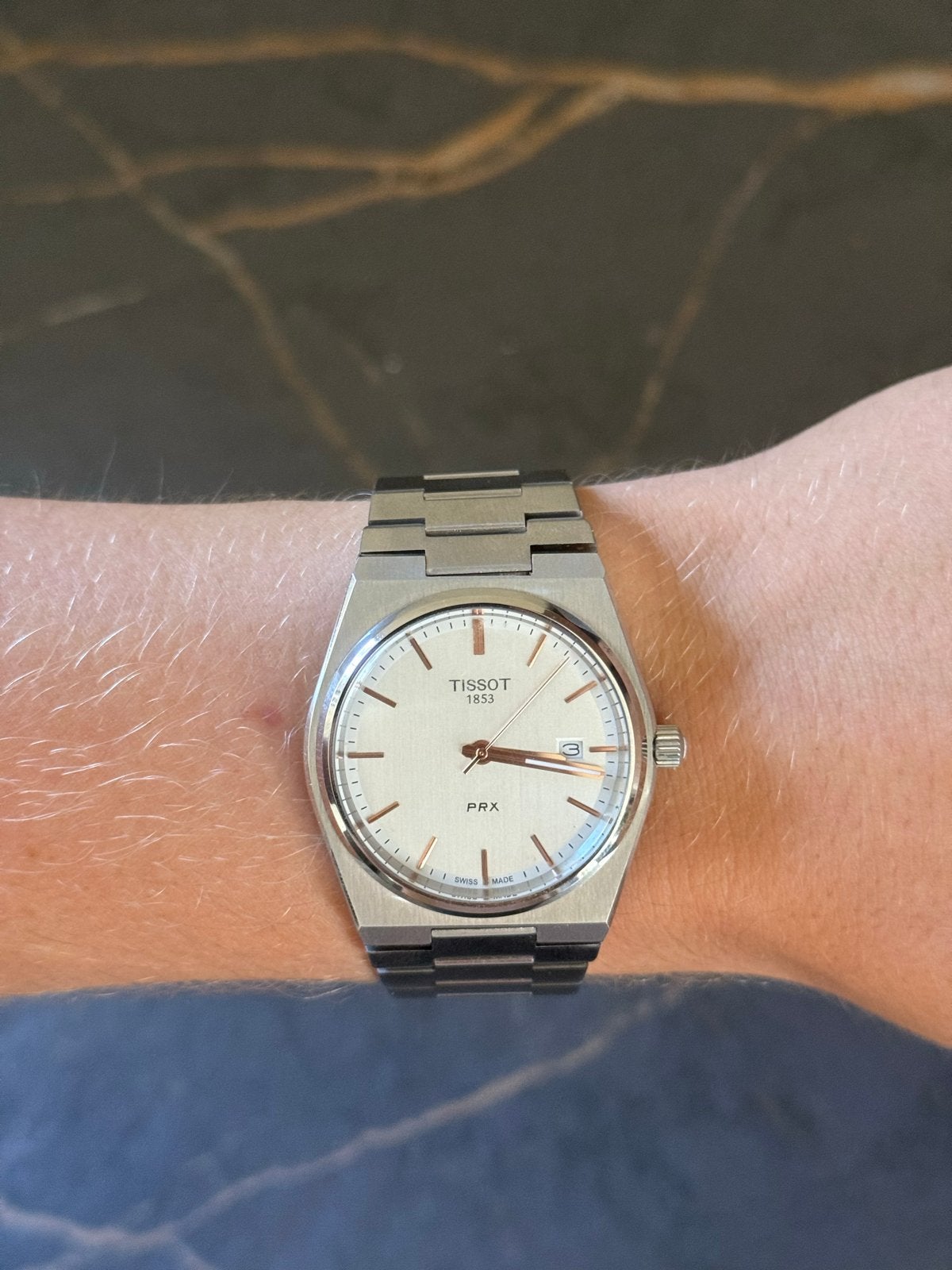 Tissot PRX Quartz Horloge - Stijlvol en Tijdloos, Sieraden, Tassen en Uiterlijk, Overige merken, Staal, Polshorloge, 1960 of later