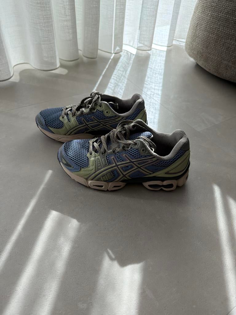 Asics UB3-S Gel Nimbus 9 x Kiko Kostadinov Maat 38, Ophalen of Verzenden, Gedragen, Blauw, Sneakers of Gympen