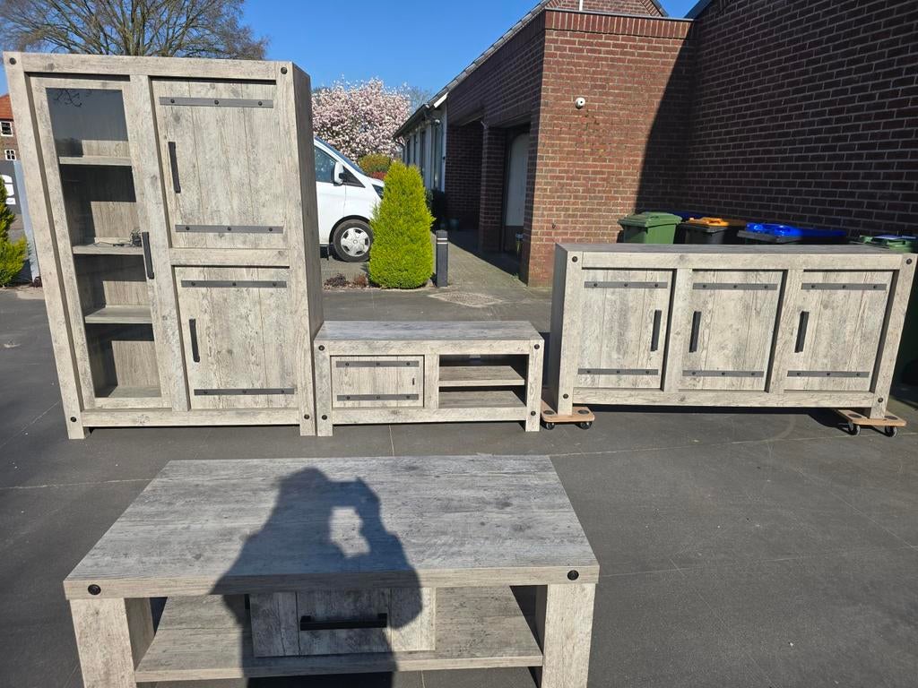 Complete woonkamerserie Haco, Ophalen