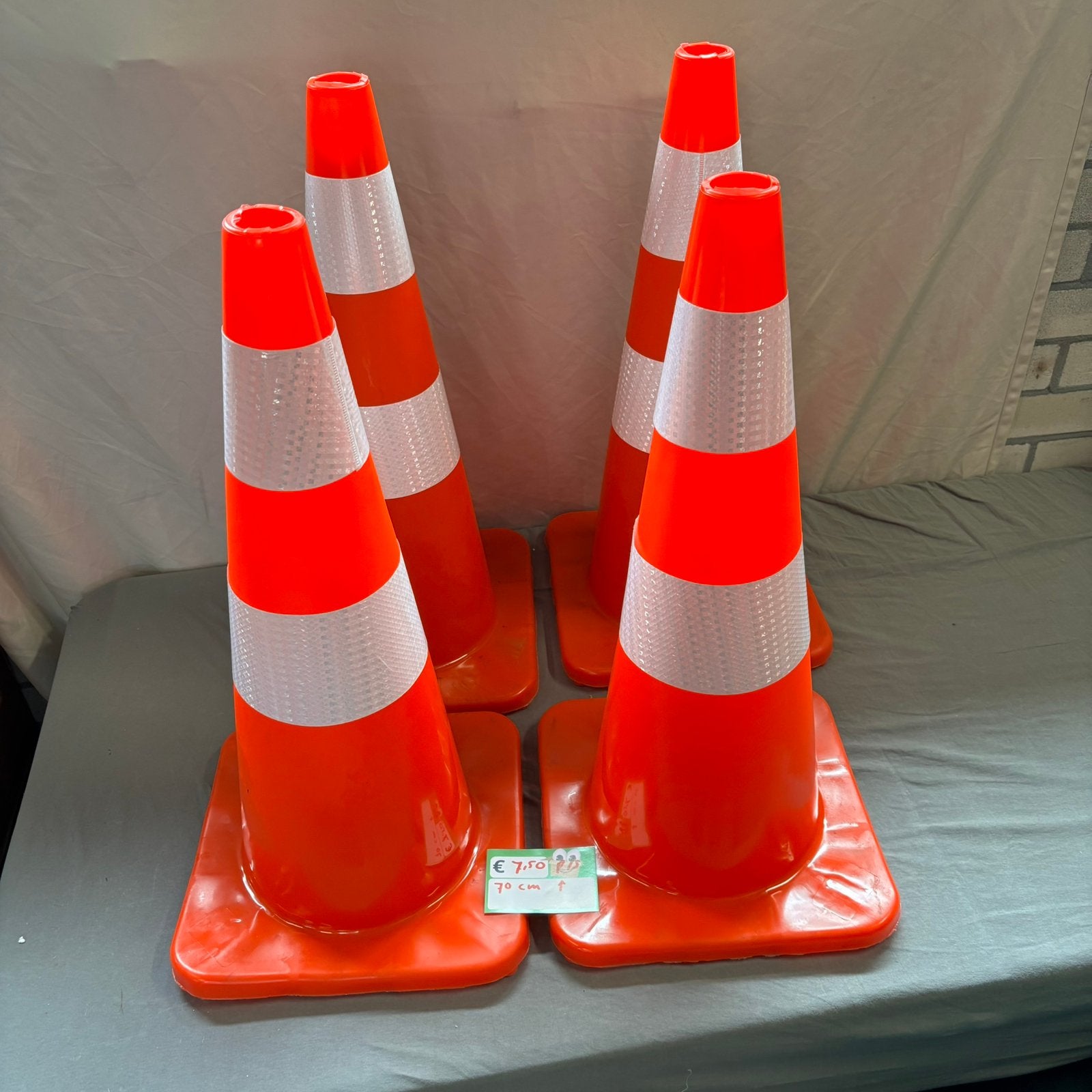 Verkeerskegels 70 cm hoog pionnen, Ophalen, Nieuw, Nb, Nb