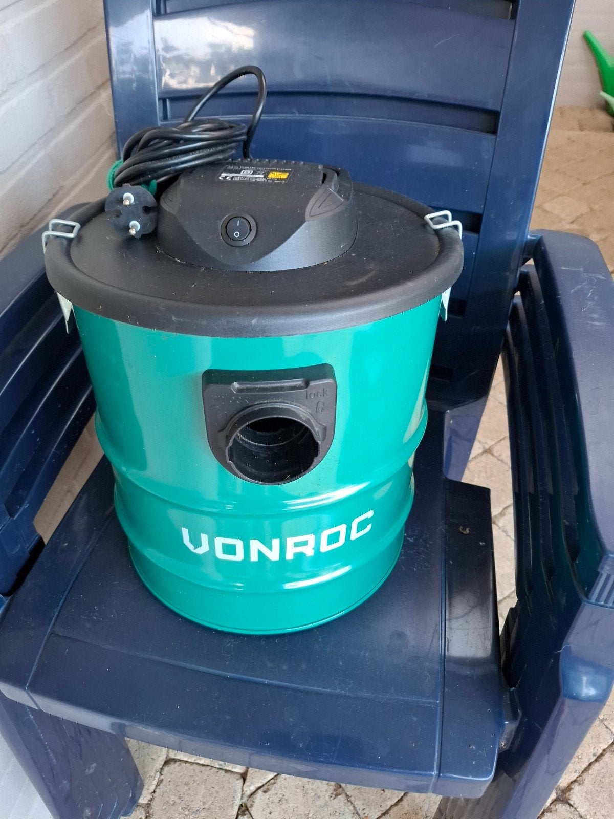 Asstofzuiger voor palletkachel merk vonroc met 3 hepafilters, Ophalen of Verzenden, Zo goed als nieuw, Reservoir, 1200 tot 1600 watt