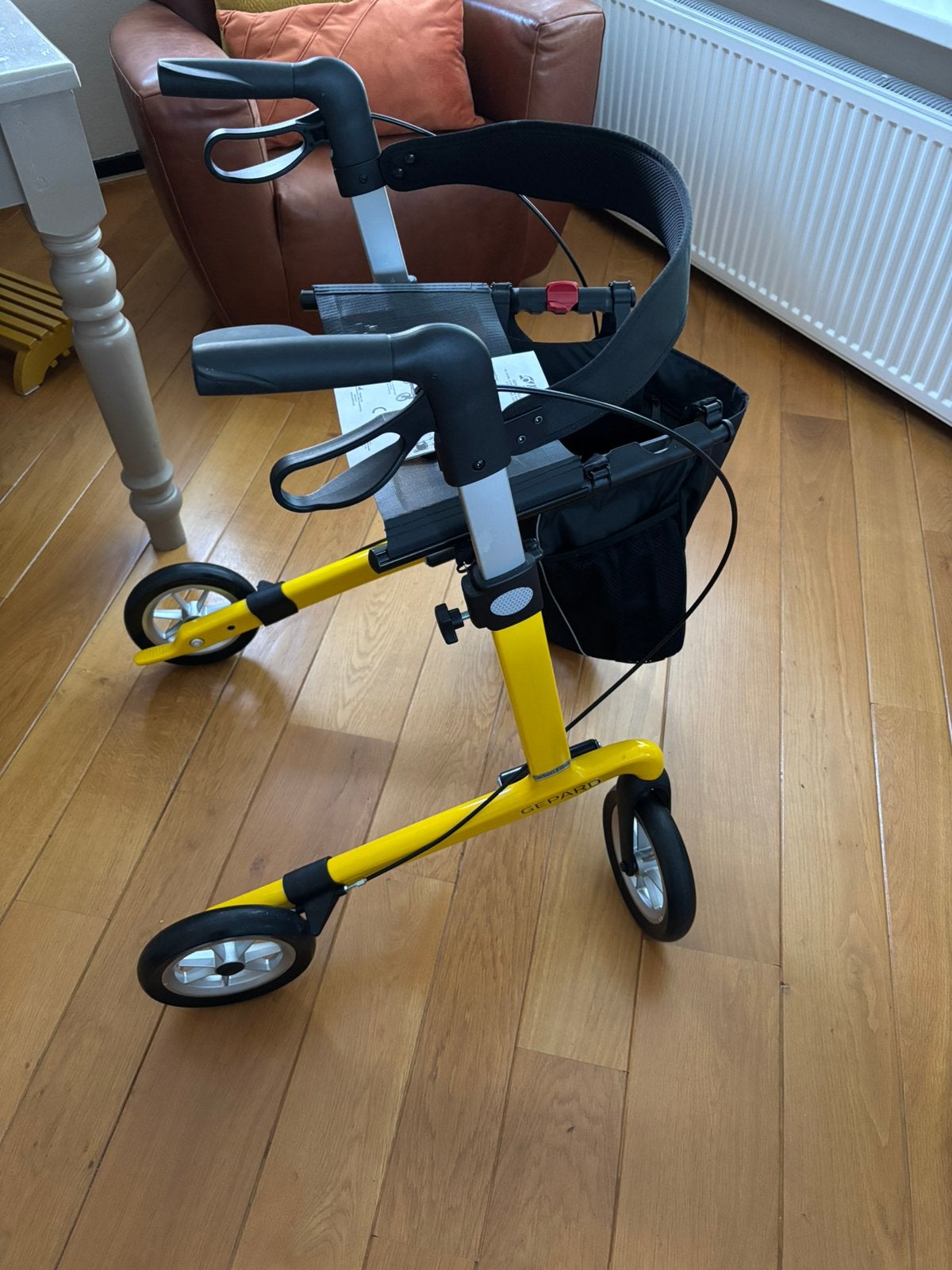 Mobilex Rollator Gepard Carbon Fiber, Ophalen, Zo goed als nieuw