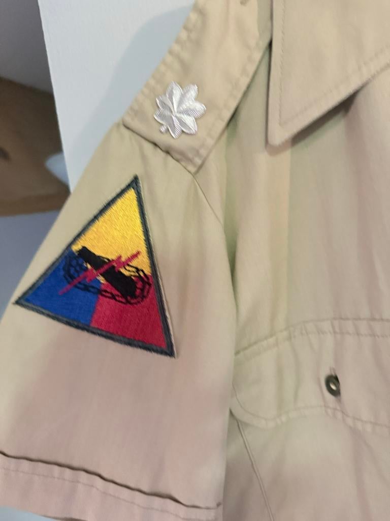 Amerikaans Defensie Overhemd - Leger Uniform met Emblemen, Ophalen of Verzenden, Landmacht, Amerika, Kleding of Schoenen