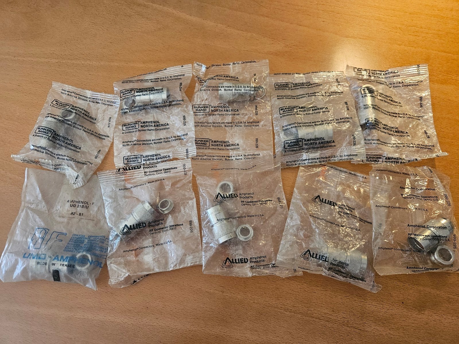 10xAmphenol N-Type Coax Pluggen UG-21D/U NOS, Ophalen of Verzenden, Nieuw