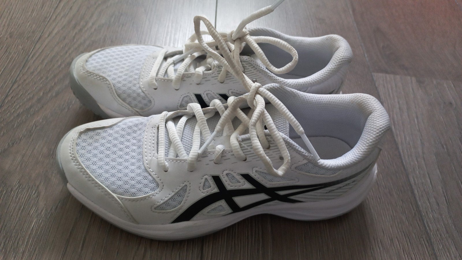 zaalsportschoenen/ gymschoenen maat 36, Asics, Ophalen of Verzenden, Jongen of Meisje, Sportschoenen