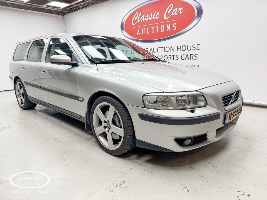 Volvo V70 V70R   - ONLINE AUCTION, Automaat, Gebruikt, V70, Zilver of Grijs