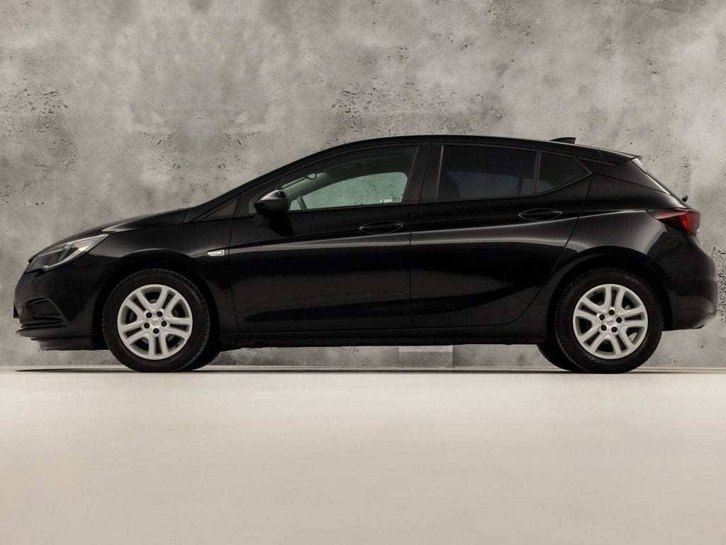Opel Astra 1.0 Sport Automaat (APPLE CARPLAY, GROOT NAVI, CA, 12 maanden, Stof, Gebruikt, 610 kg