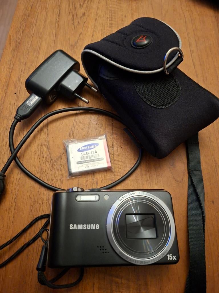 Samsung WB600 Compact Camera met 15x Zoom en Accessoires, Compact, Ophalen of Verzenden, Zo goed als nieuw, Samsung