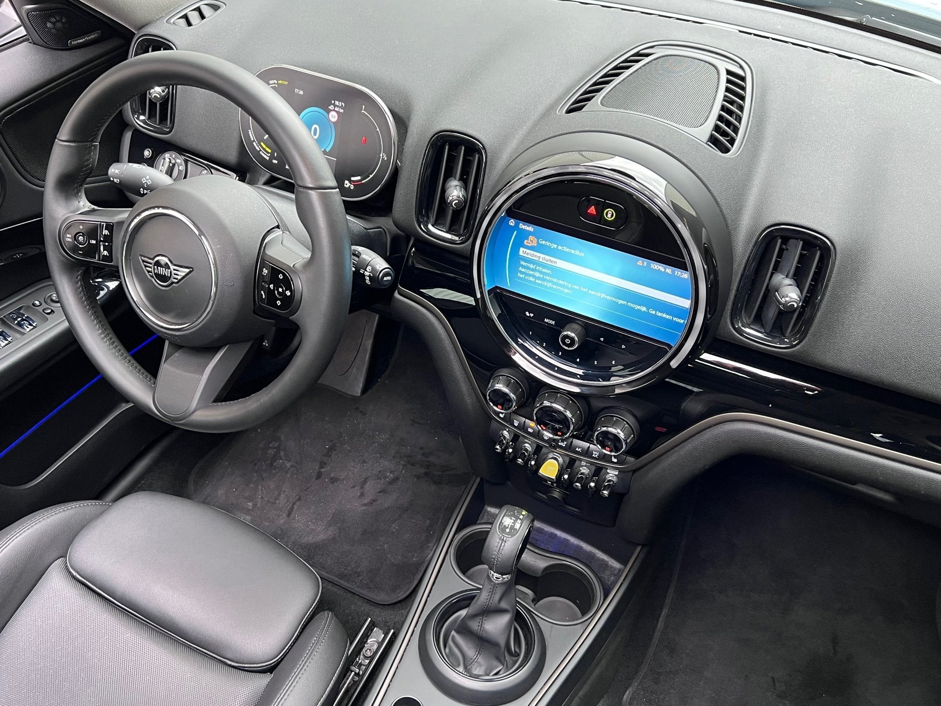 Mini Countryman 1.5 Cooper S E ALL4 Untamed Edition - Pano L, Auto's, Dealer onderhouden, Gebruikt, Zwart, Countryman