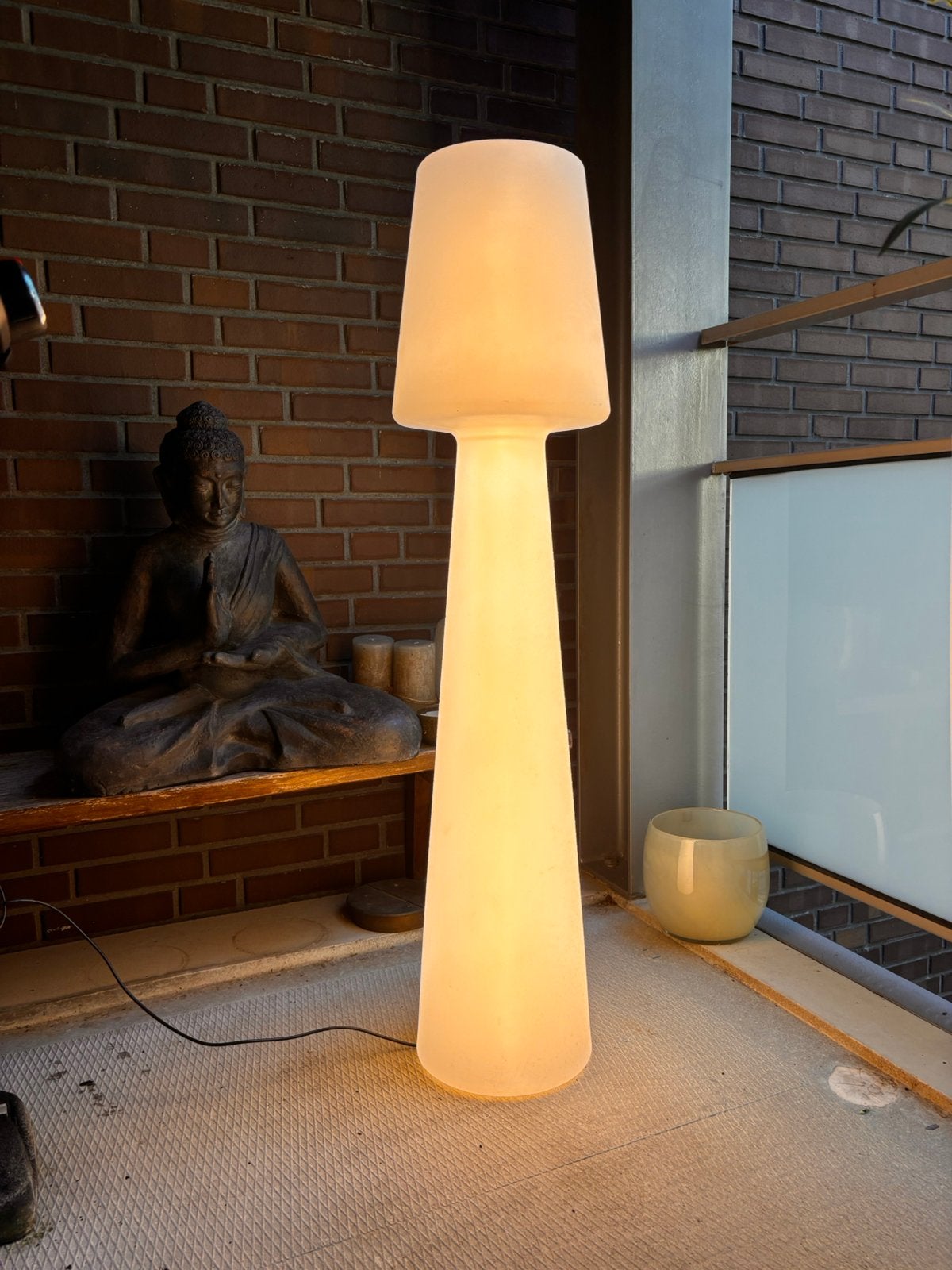 XXL Design Vloerlamp Smartwared- Binnen & Buiten, Ophalen, Kunststof, 100 tot 150 cm, Zo goed als nieuw