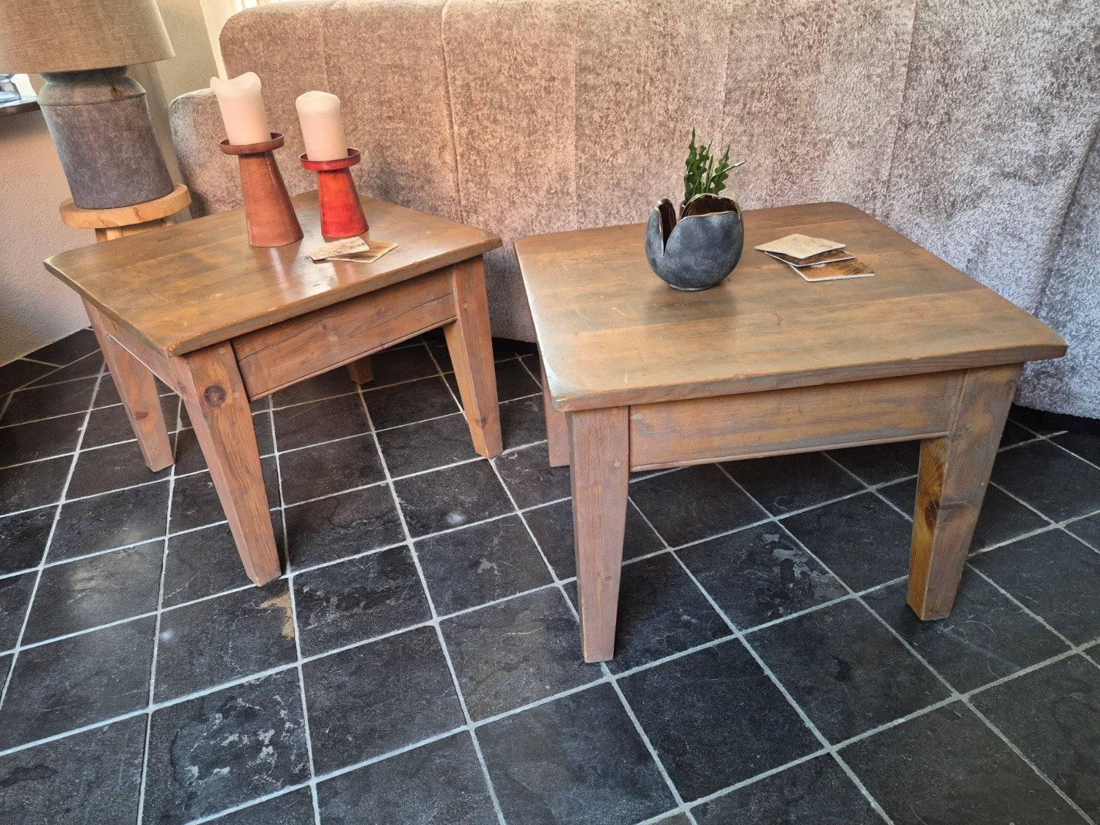 Grenen bijzettafels 60x60x47 cm - Goede kwaliteit, Huis en Inrichting, Tafels | Bijzettafels, 45 tot 60 cm, Gebruikt, Vierkant