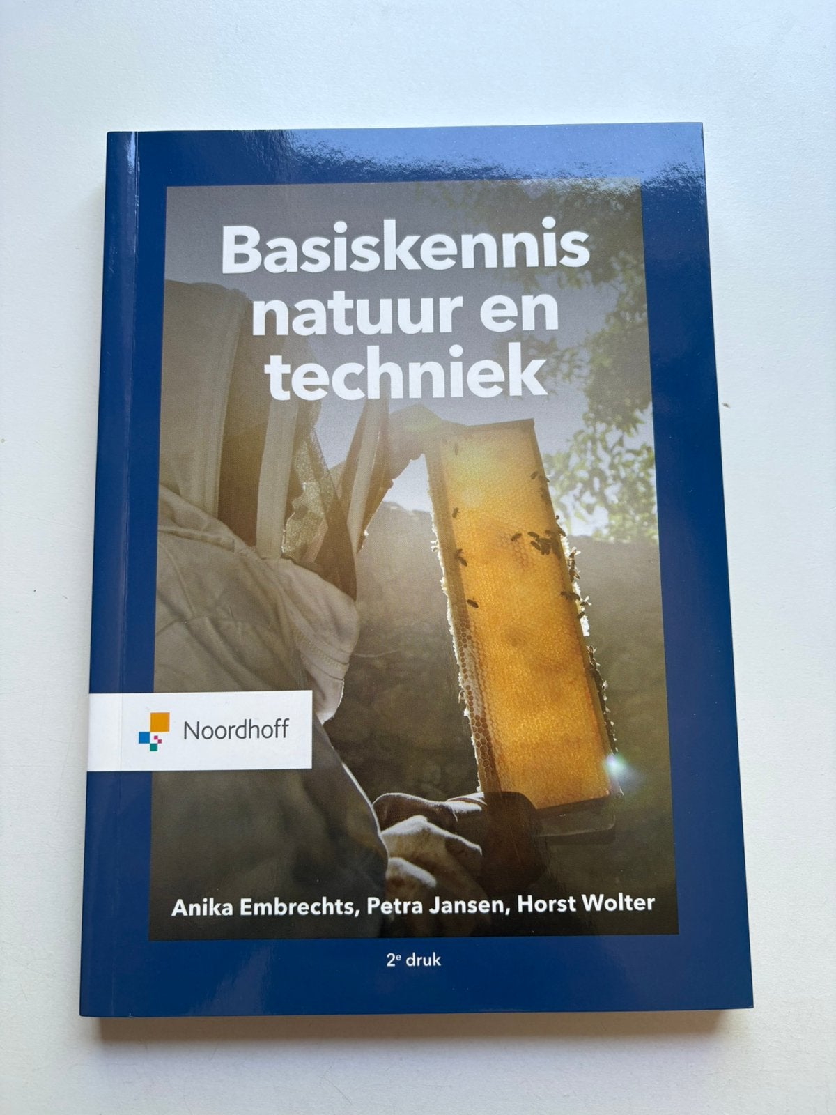 Anika Embrechts - Basiskennis Natuur en techniek, Boeken, Ophalen of Verzenden, Zo goed als nieuw, Anika Embrechts; Petra Jansen; Horst Wolters