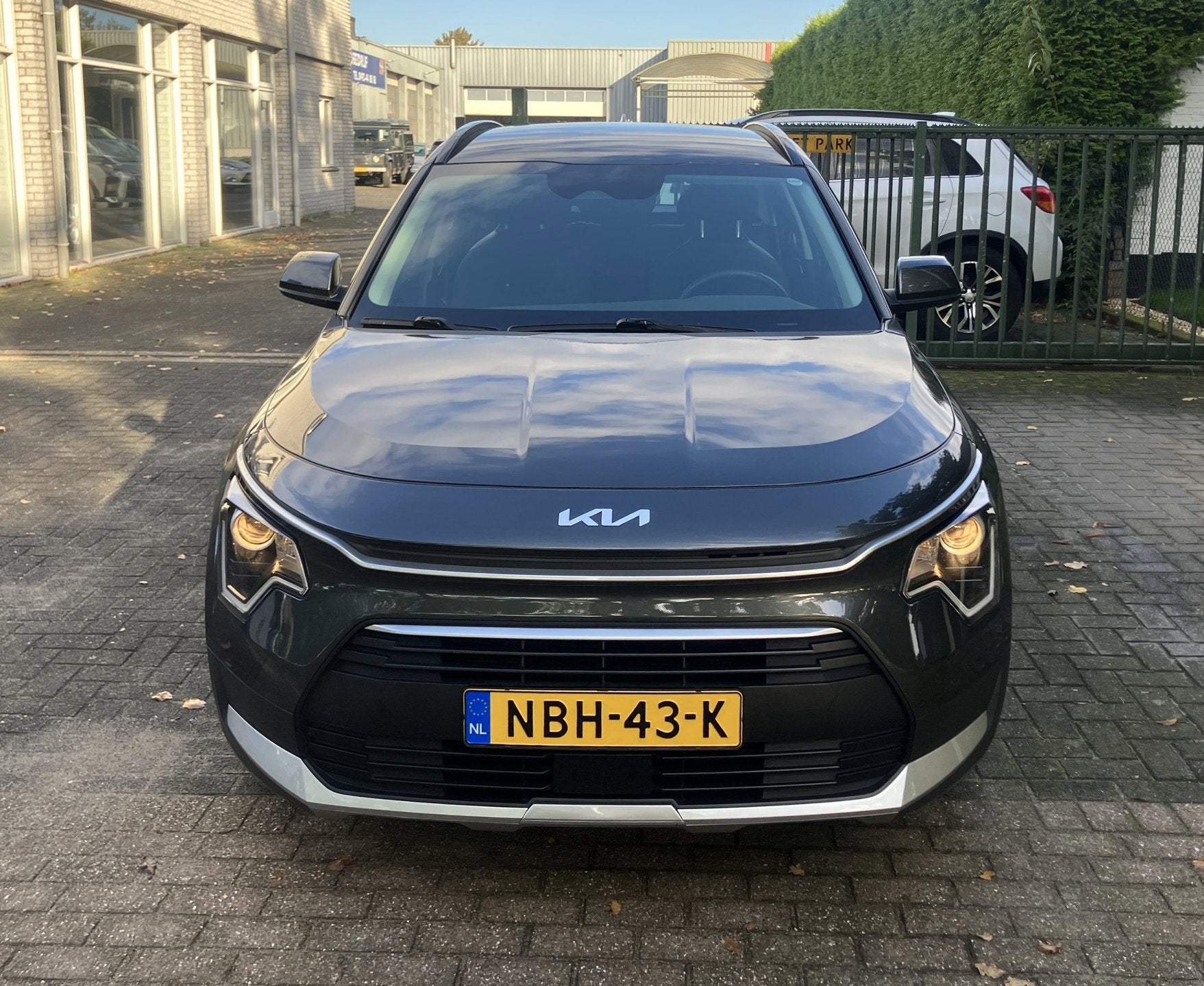 Kia NIRO 1.6 GDi PHEV DynamicLine Plug in Carplay Navi Camer, Auto's, Dealer onderhouden, Stof, Gebruikt, Euro 6