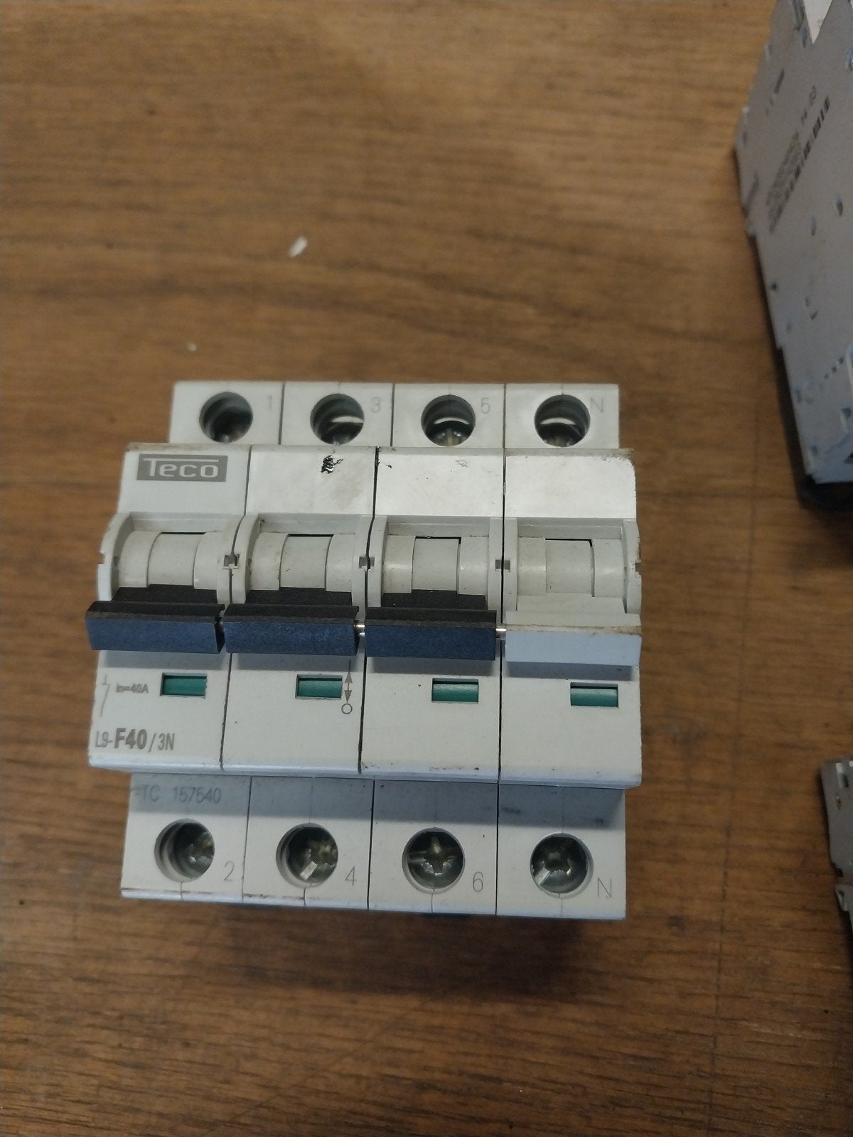 Teco en ABB zekering,schakelaars en installatieautomaten, Verzenden, Zo goed als nieuw, ABB, Groepenkast
