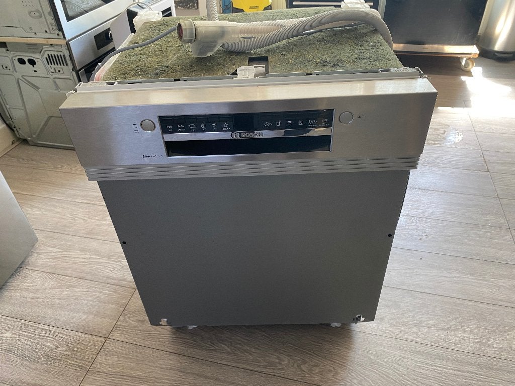 BOSCH inbouw vaatwasser vaatwasser ............, Witgoed en Apparatuur, Vaatwasmachines, Ophalen, Zo goed als nieuw, Inbouw, 85 tot 90 cm