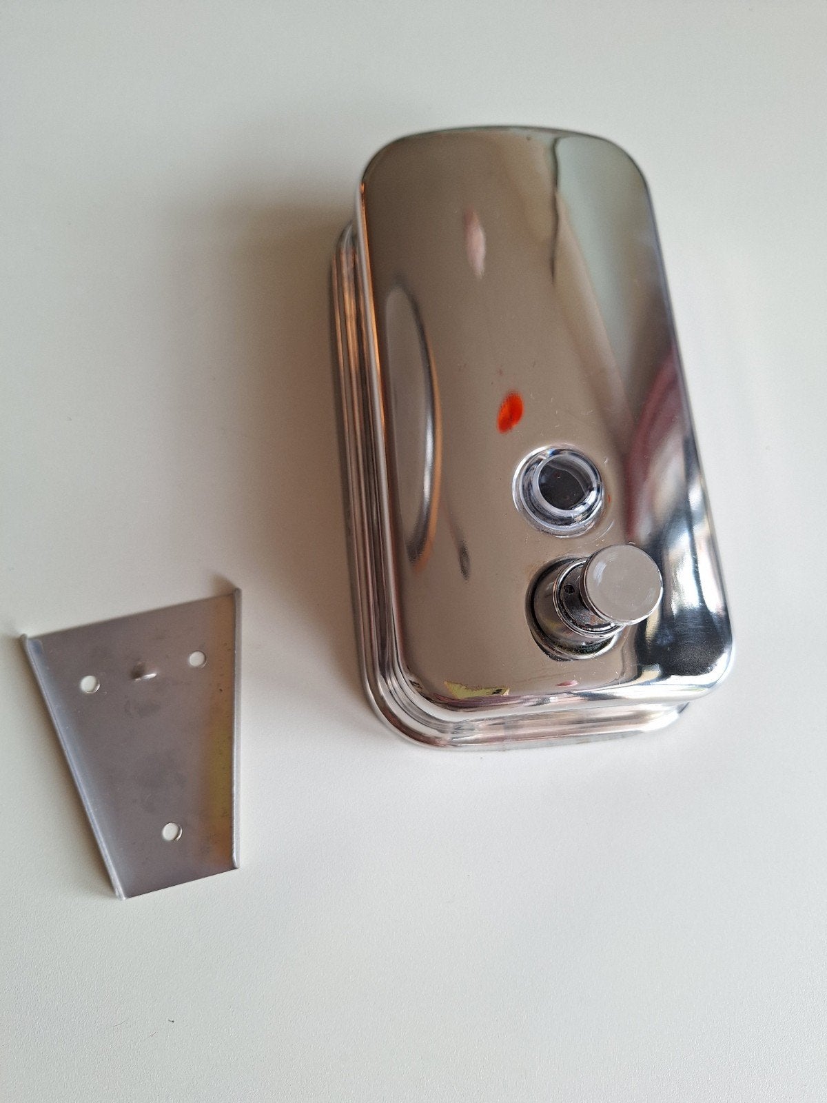 rvs zeepdispenser, Huis en Inrichting, Ophalen of Verzenden, Zo goed als nieuw