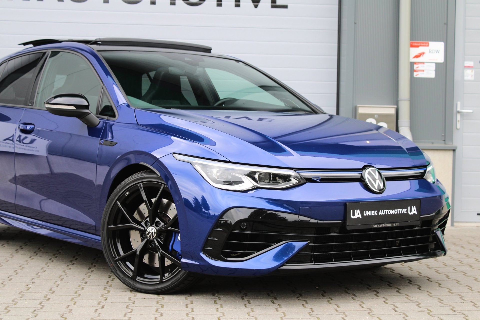 Volkswagen Golf 2.0 TSI R 4M R20 PERFORMANCE | 20 JAHRE | AK, Automaat, Gebruikt, Zwart, 4 cilinders