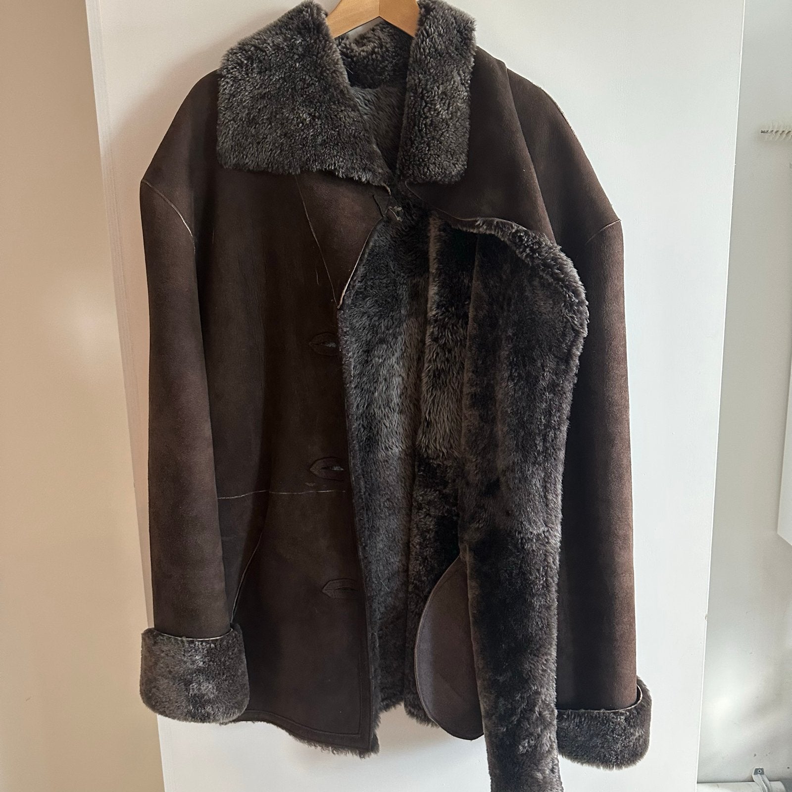 Lamsvacht jas bruin - Warme winterjas, Verzenden, Zo goed als nieuw, Maat 42/44 (L), Bruin