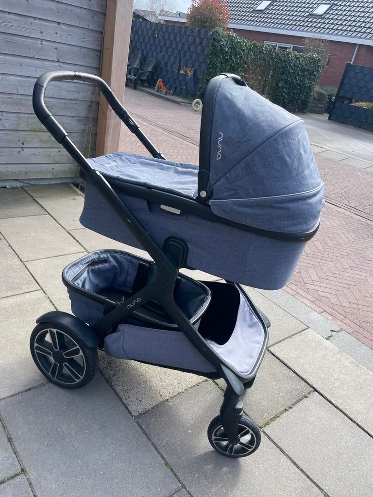 Nuna Demi Grow kinderwagen blauw/grijs, Kinderen en Baby's, Kinderwagens en Combinaties, Gebruikt, Duowagen, Combiwagen, Ophalen
