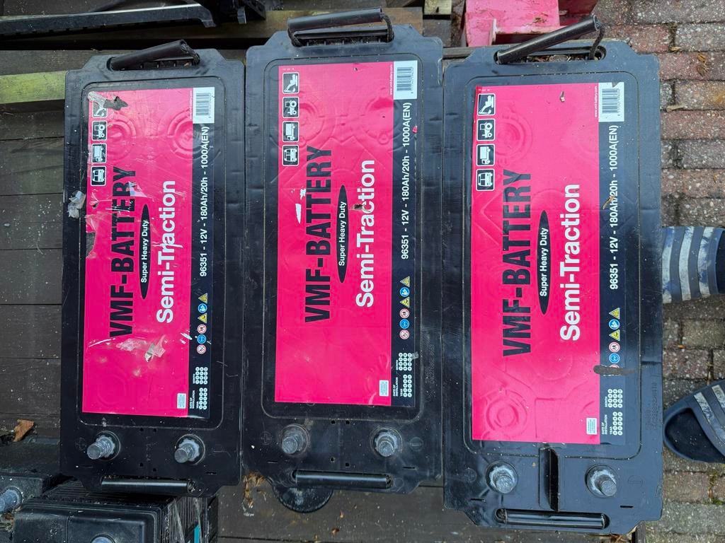 VMF-BATTERY Semi-Traction 12V 180Ah/20h - 1000A(EN), Auto-onderdelen, Accu's en Toebehoren, Ophalen of Verzenden, Gebruikt, Universele onderdelen