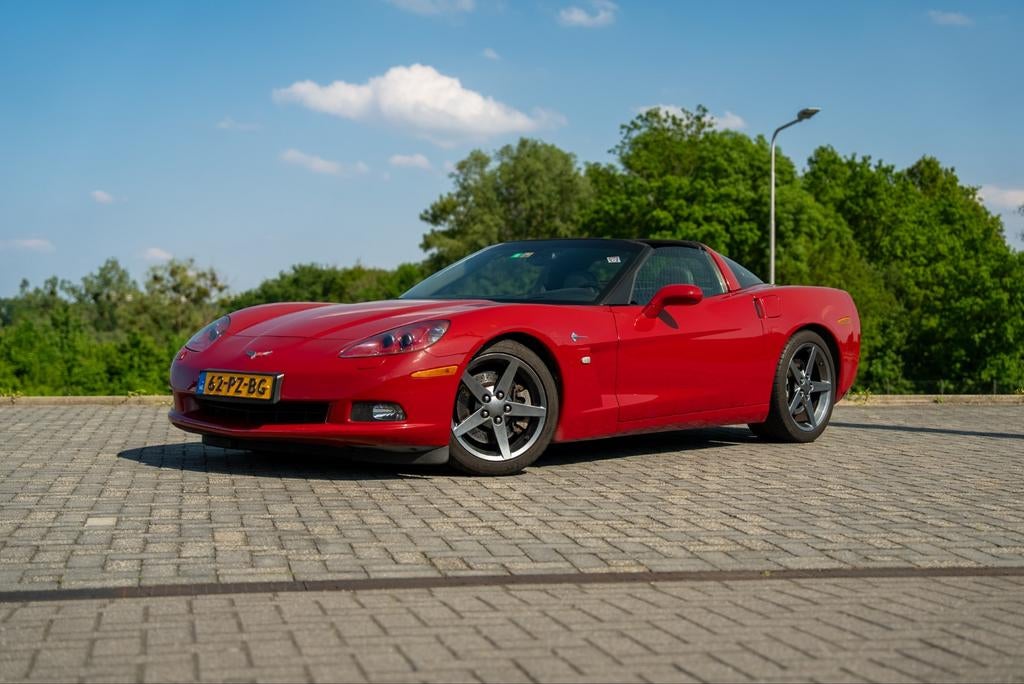 Chevrolet Corvette 6.0 V8 Coupe AUT 2005 Rood, Auto's, Chevrolet, Automaat, 1436 kg, Corvette, 5967 cc