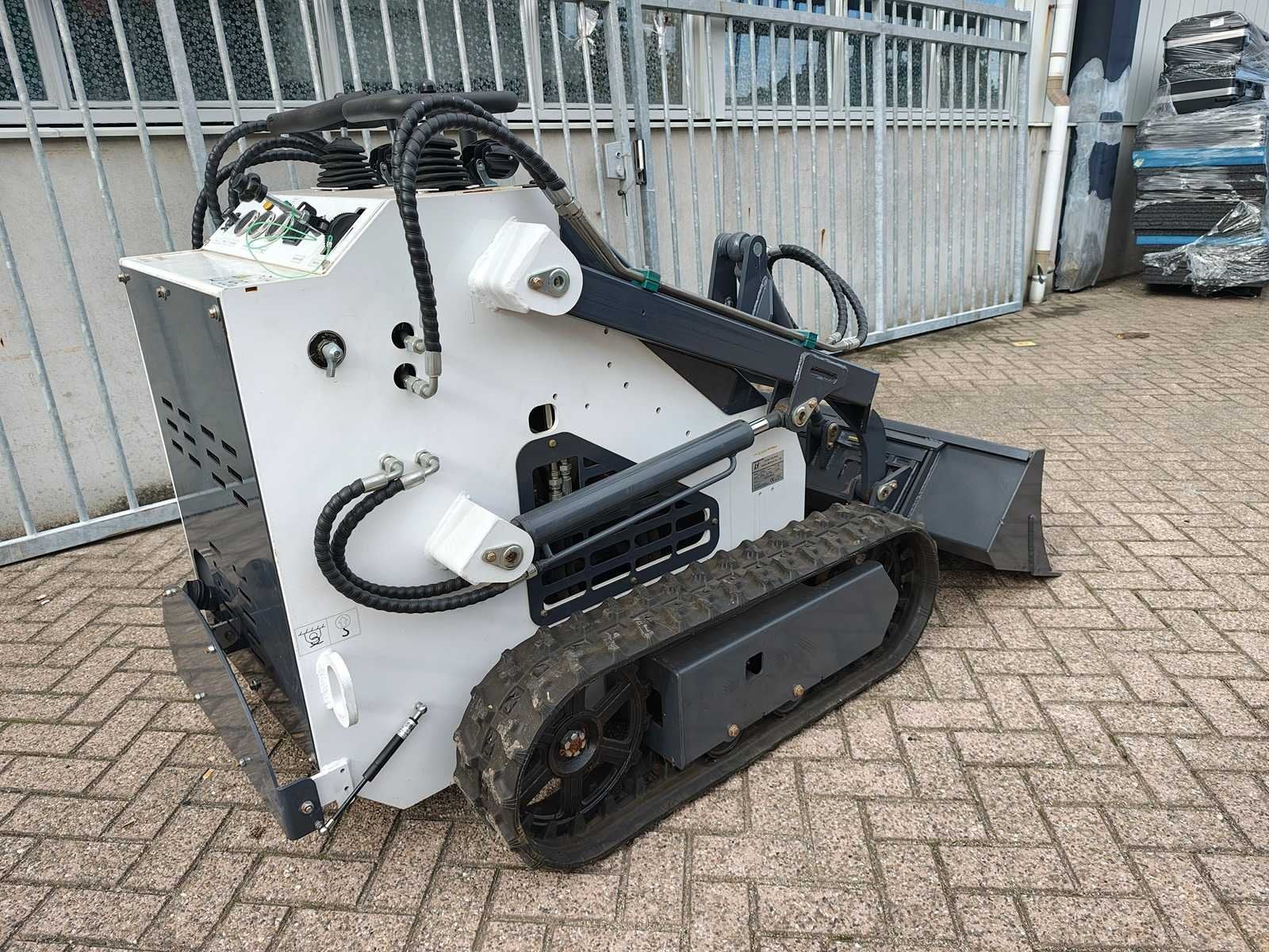 Jining - 2025 - LRT460 - Skidsteer loader, Wiellader of Shovel
