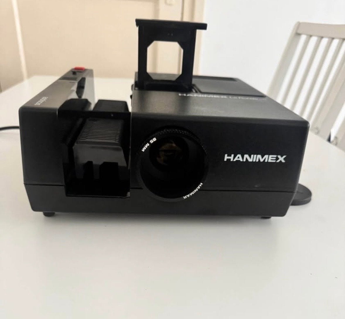 Hanimex La Ronde eft diaprojector met scherm, Ophalen, Gebruikt, Met scherm