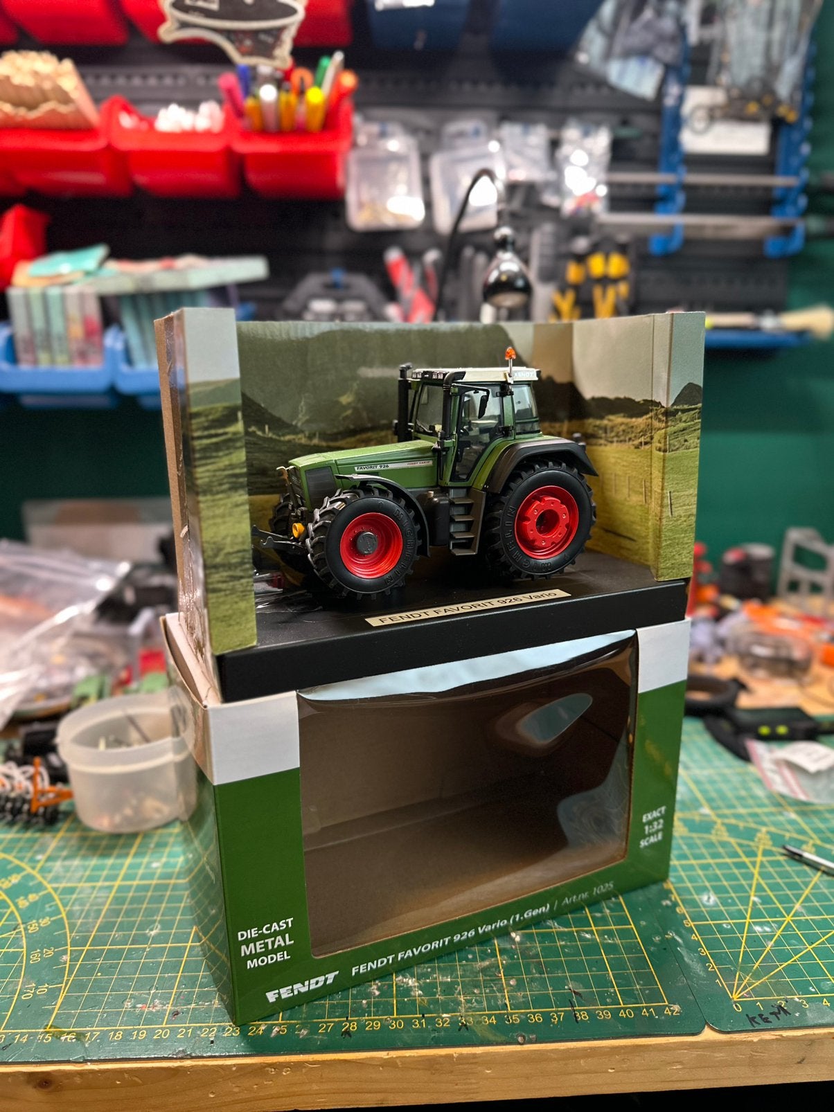 Fendt 926, Hobby en Vrije tijd, Modelauto's | 1:32, Ophalen of Verzenden, Zo goed als nieuw, Tractor of Landbouw, Overige merken