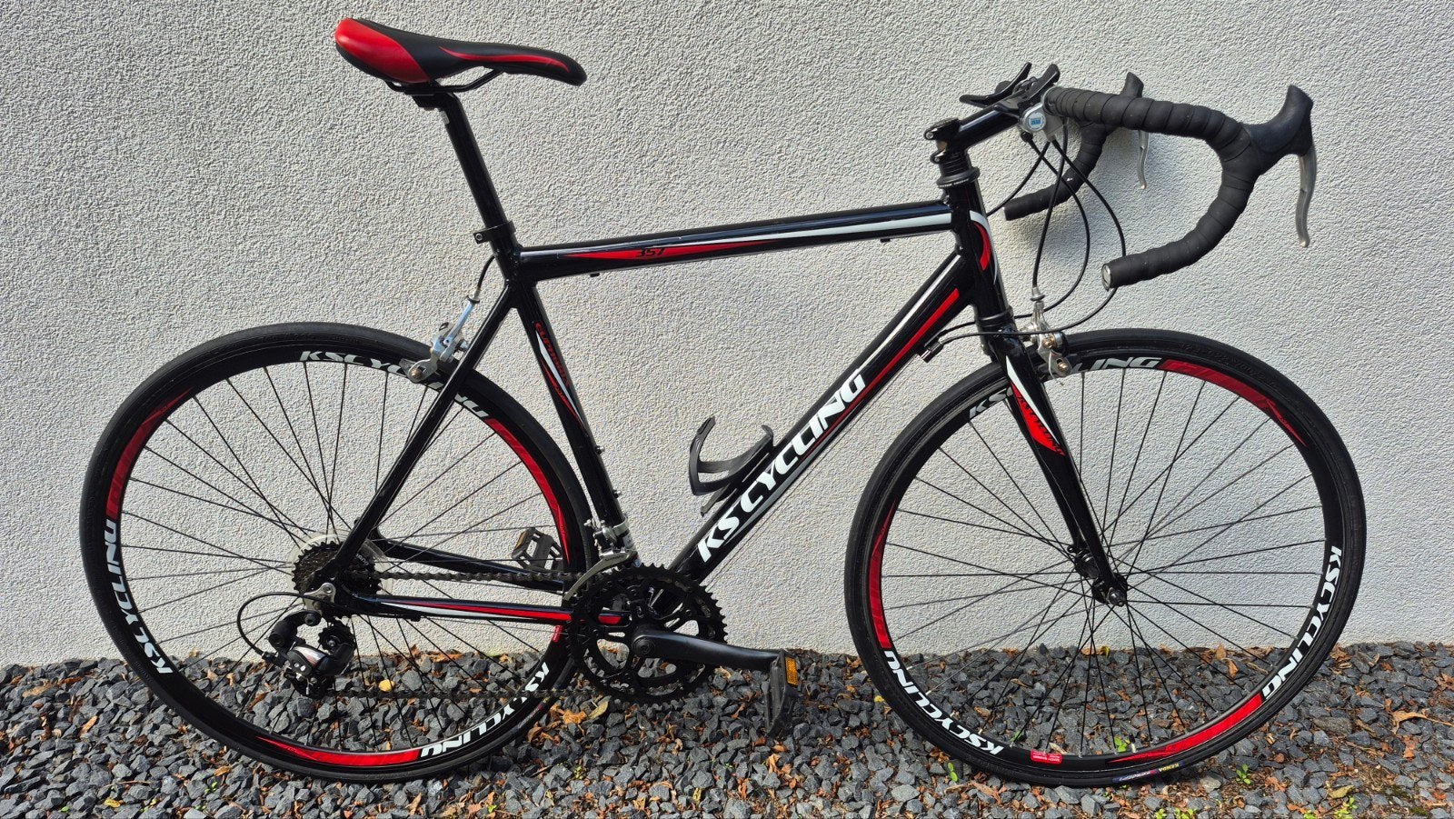 KS Cycling racefiets - Zwart/Rood, framemaat 55, Fietsen en Brommers, Fietsen | Racefietsen, 28 inch, Gebruikt, 10 tot 15 versnellingen