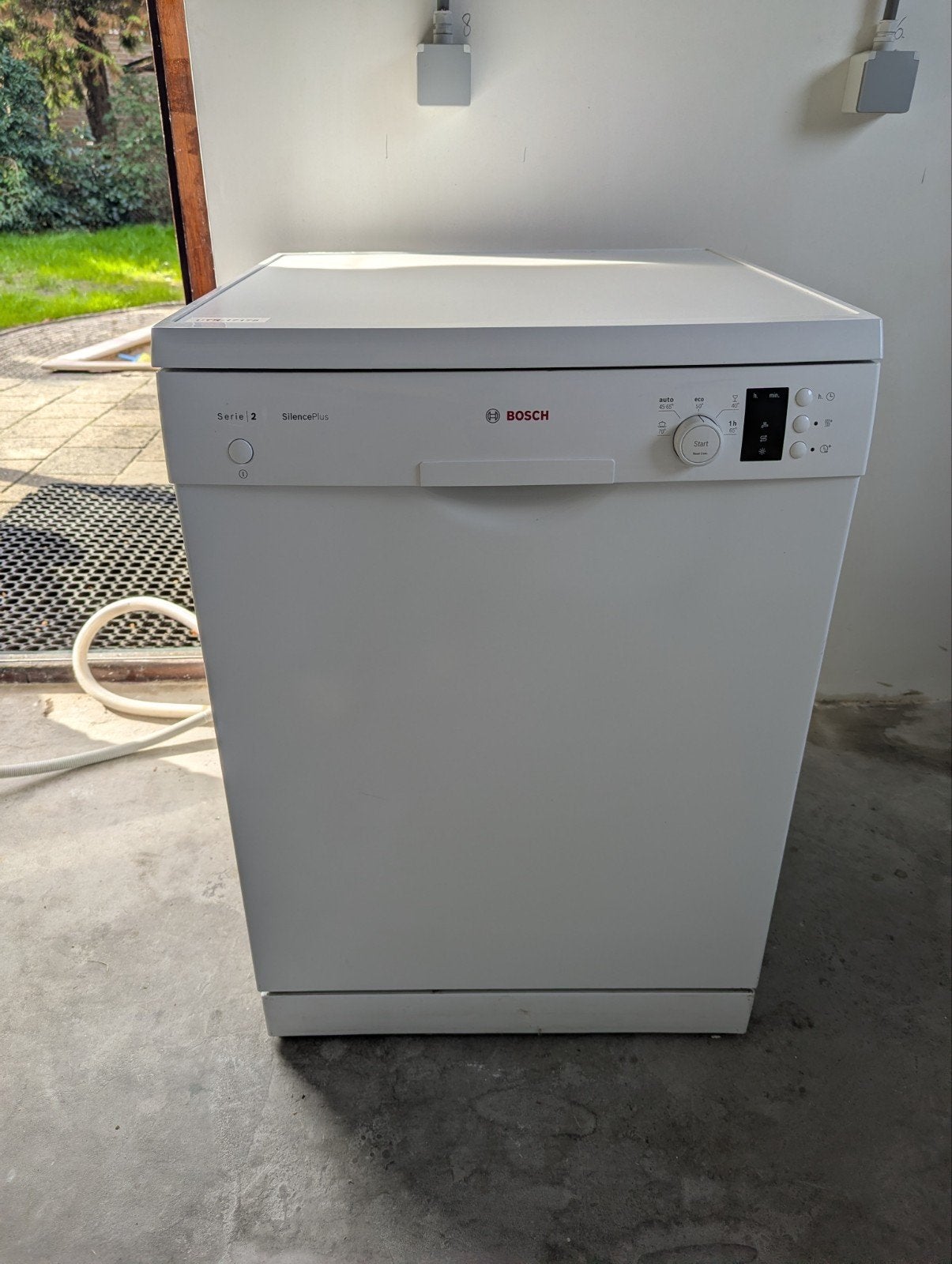 Bosch Serie 2 SilencePlus Vrijstaande Vaatwasser, Witgoed en Apparatuur, Ophalen, Gebruikt, 60 cm of meer, 85 tot 90 cm