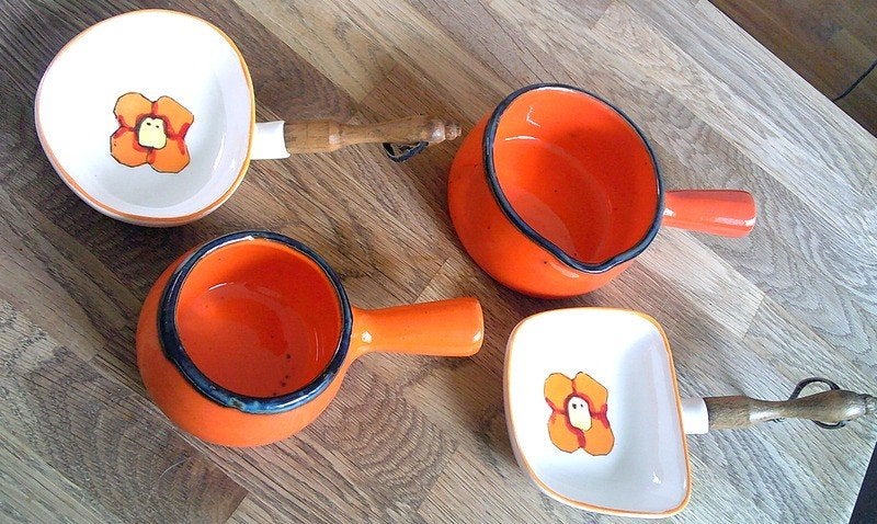 4 vintage schaaltjes oranje en bloem met steel jaren 70, Ophalen of Verzenden, Huis en Inrichting
