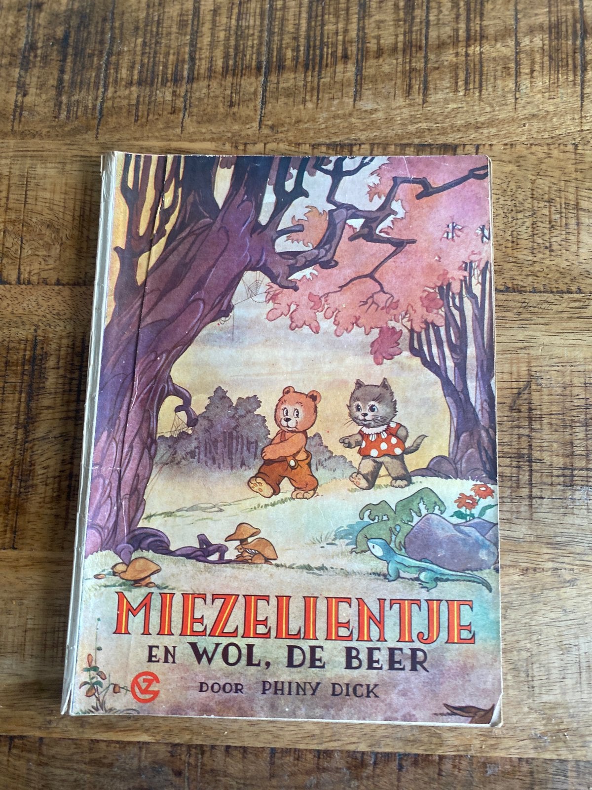 Miezelientje en Wol, de beer  1954 Afine Kornélie Dik, Boeken, Ophalen of Verzenden, Gelezen
