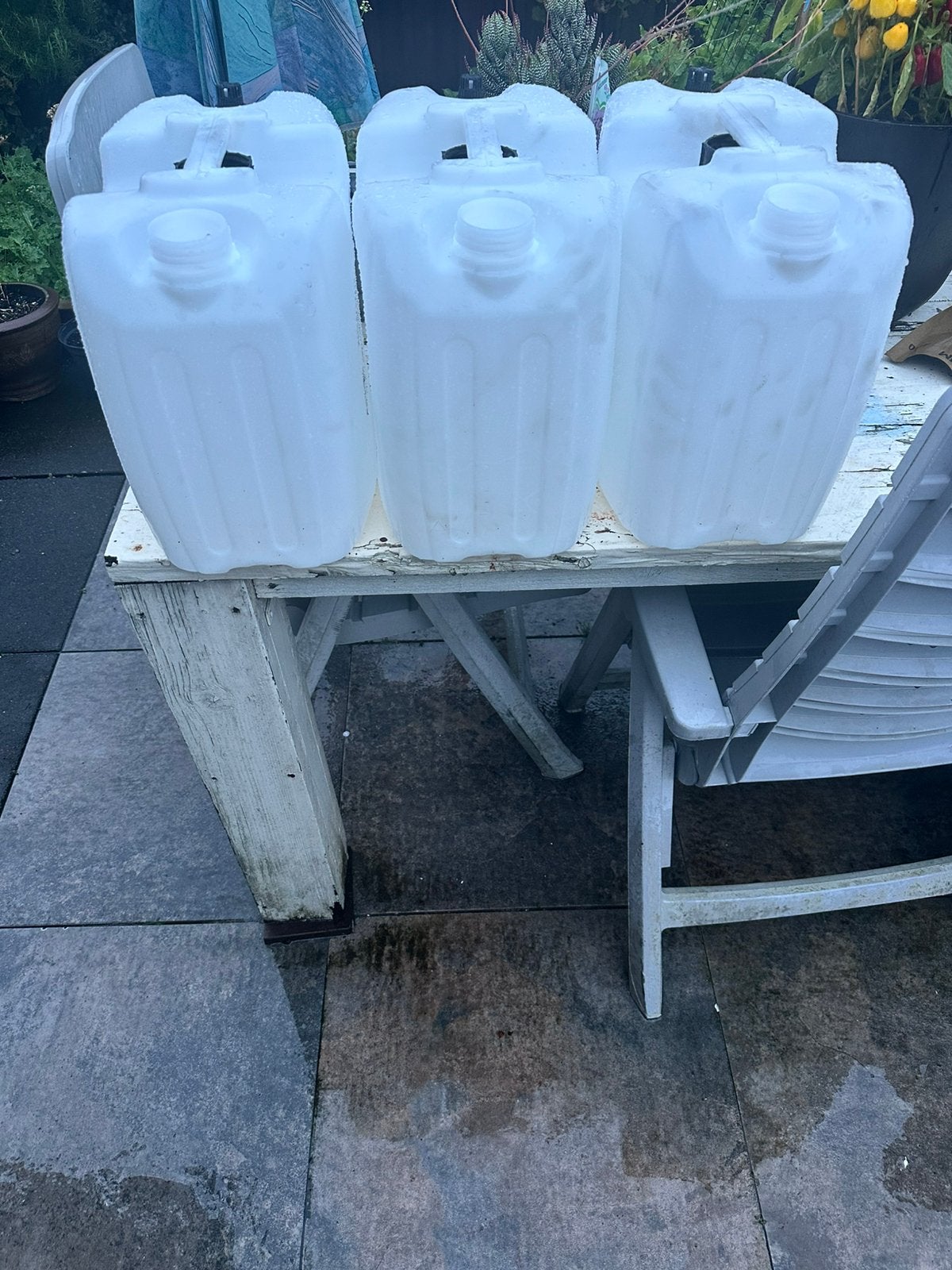 Jerrycans 20 liter., Minder dan 75 liter, Ophalen, Zo goed als nieuw