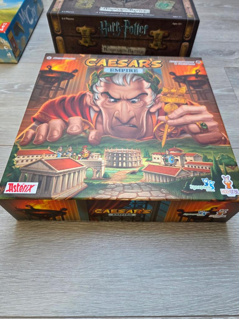 Asterix en Obelix bordspel - Caesar's Empire, Verzamelen, Stripfiguren, Ophalen of Verzenden, Asterix en Obelix, Zo goed als nieuw