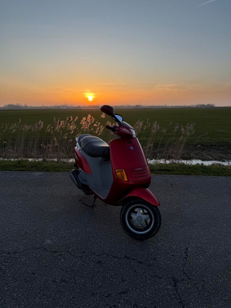 Skipper 125 a1 waarde/inruul peiling, Fietsen en Brommers, Scooters | Piaggio, Ophalen, Zo goed als nieuw, 125 cc, Overige modellen