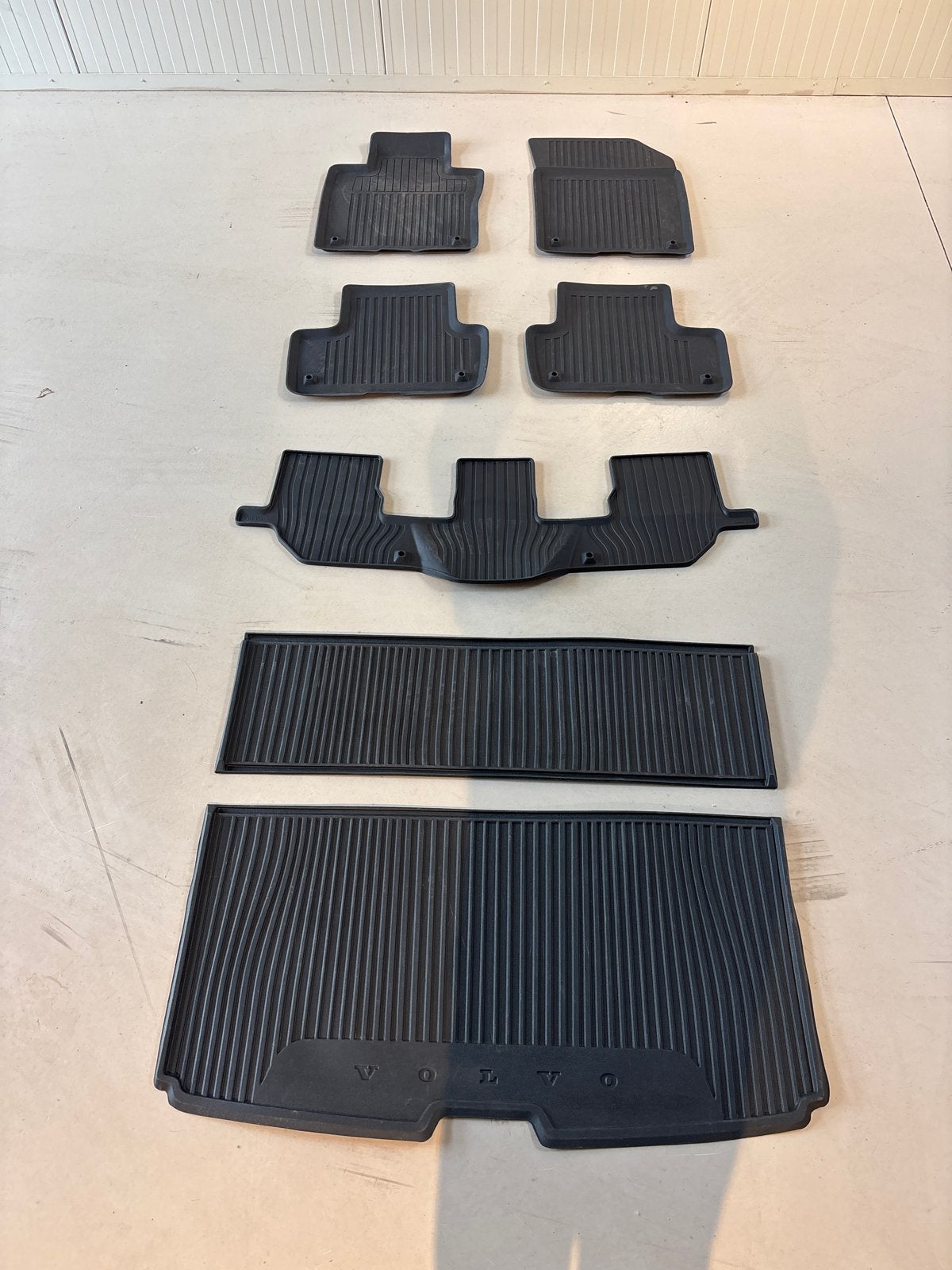 Originele Volvo XC90 (2016-heden) rubberen mattenset 7-p, Ophalen, Gebruikt