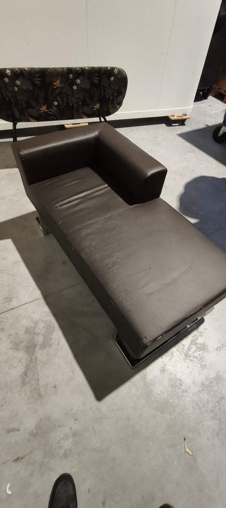 Chaise longue met RVS poten, Ophalen, Gebruikt, Kunststof, Eenpersoons