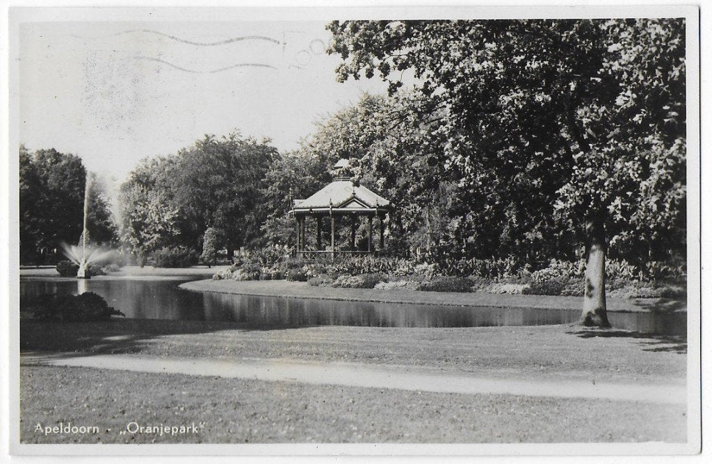 Apeldoorn Oranjepark Oude Gelopen Ansichtkaart (B169 ), Ophalen of Verzenden, 1980 tot heden, Gelopen, Gelderland
