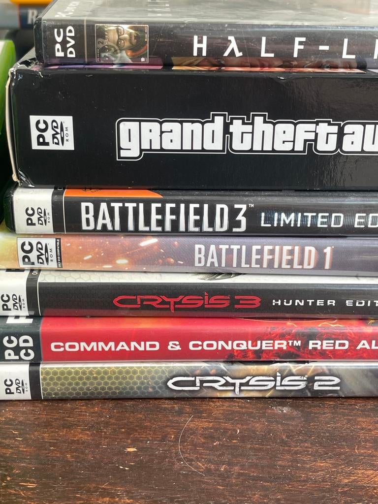 Grote Game Collectie – PS5/PS4, PS3, Wii U, Xbox & PC, Ophalen, Gebruikt, Vanaf 18 jaar, Overige genres