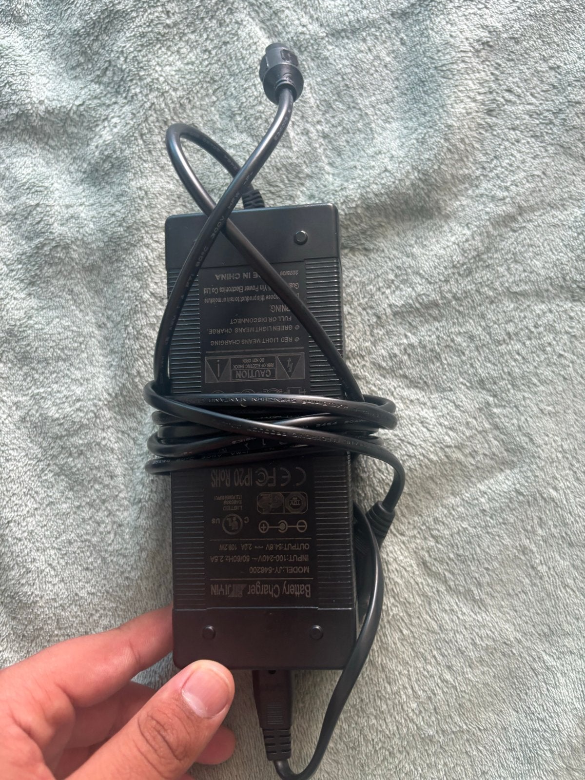 E-bike accu en oplader met sleutel, Gebruikt