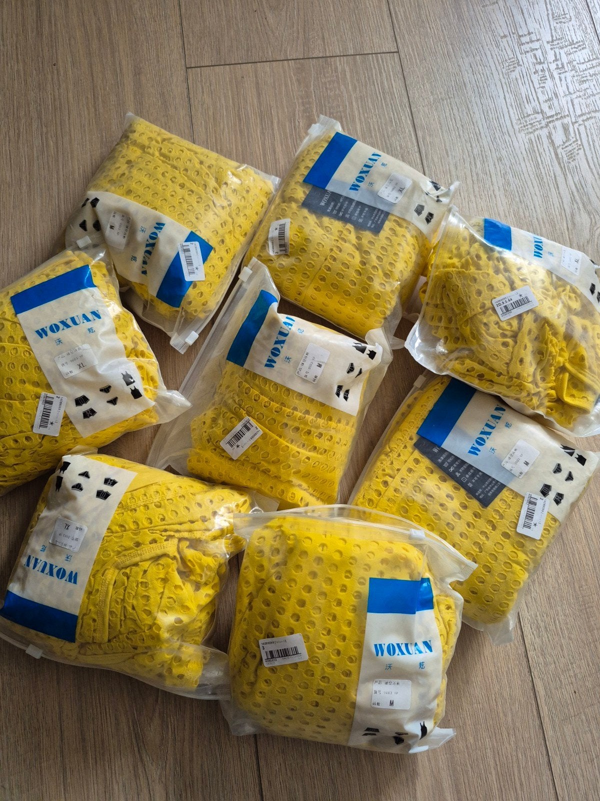 Nieuwe restpartij bikini's en strand vestjes, Ophalen of Verzenden, Nieuw, Geel, Bikini