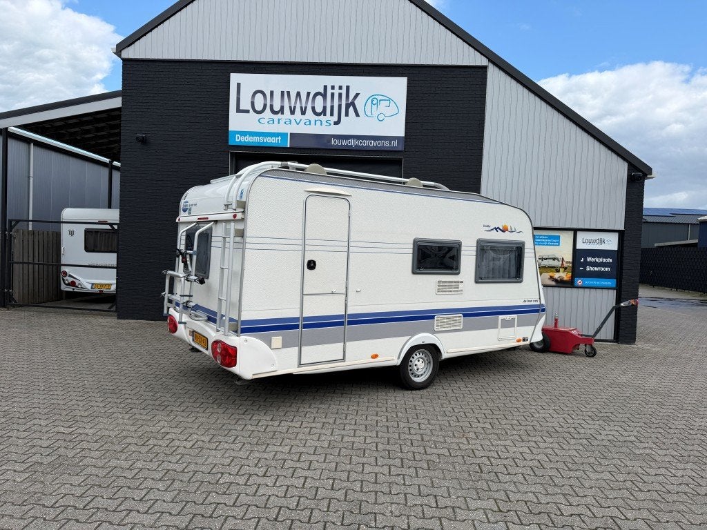 HOBBY De Luxe 440 SF ’04 (Vastbed 210cm), Caravans en Kamperen, Vast bed, Hobby, Bedrijf, Treinzit