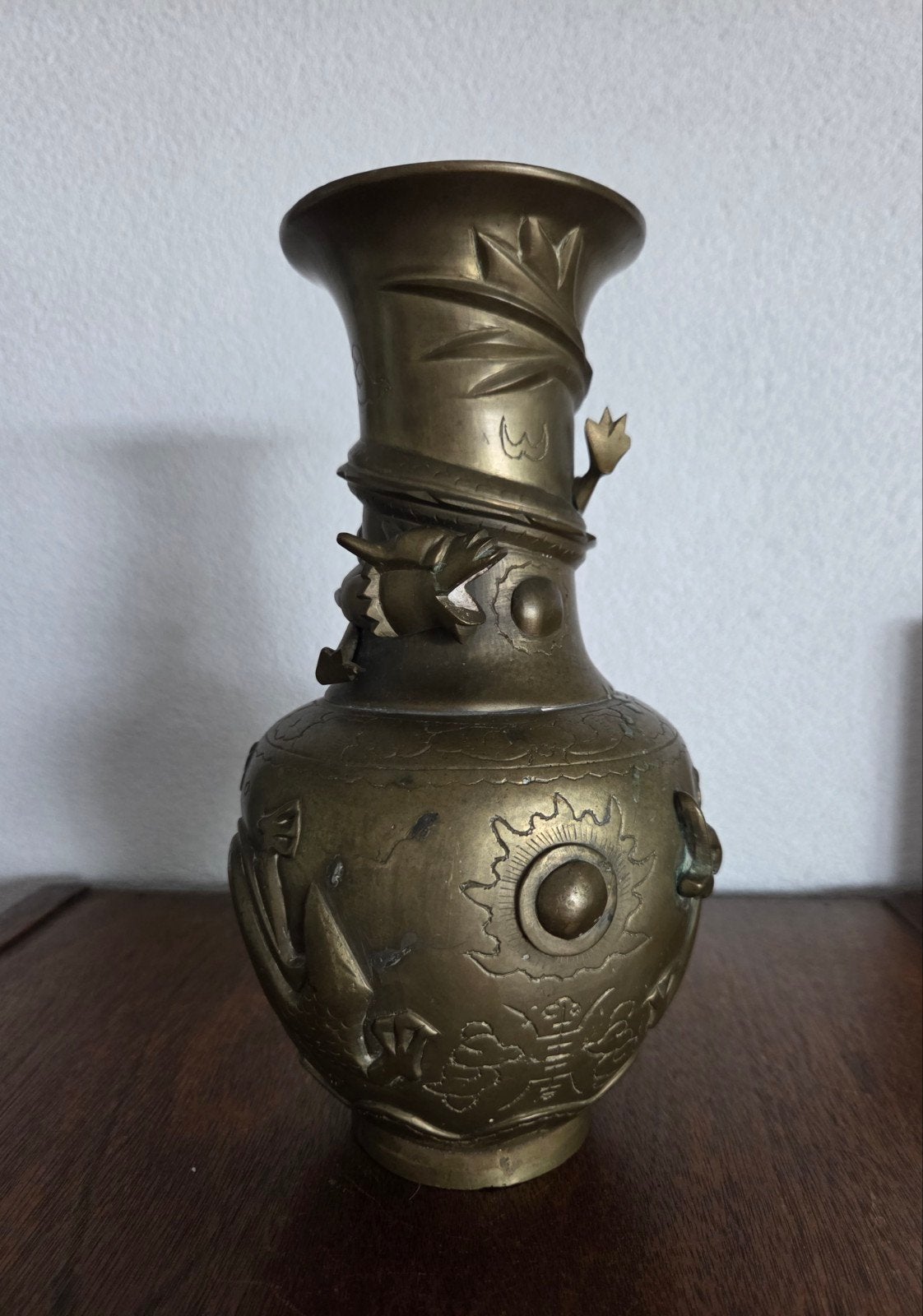 Antieke Chinese Messing Drakenvaas – Wan Bao Tang, Ophalen of Verzenden